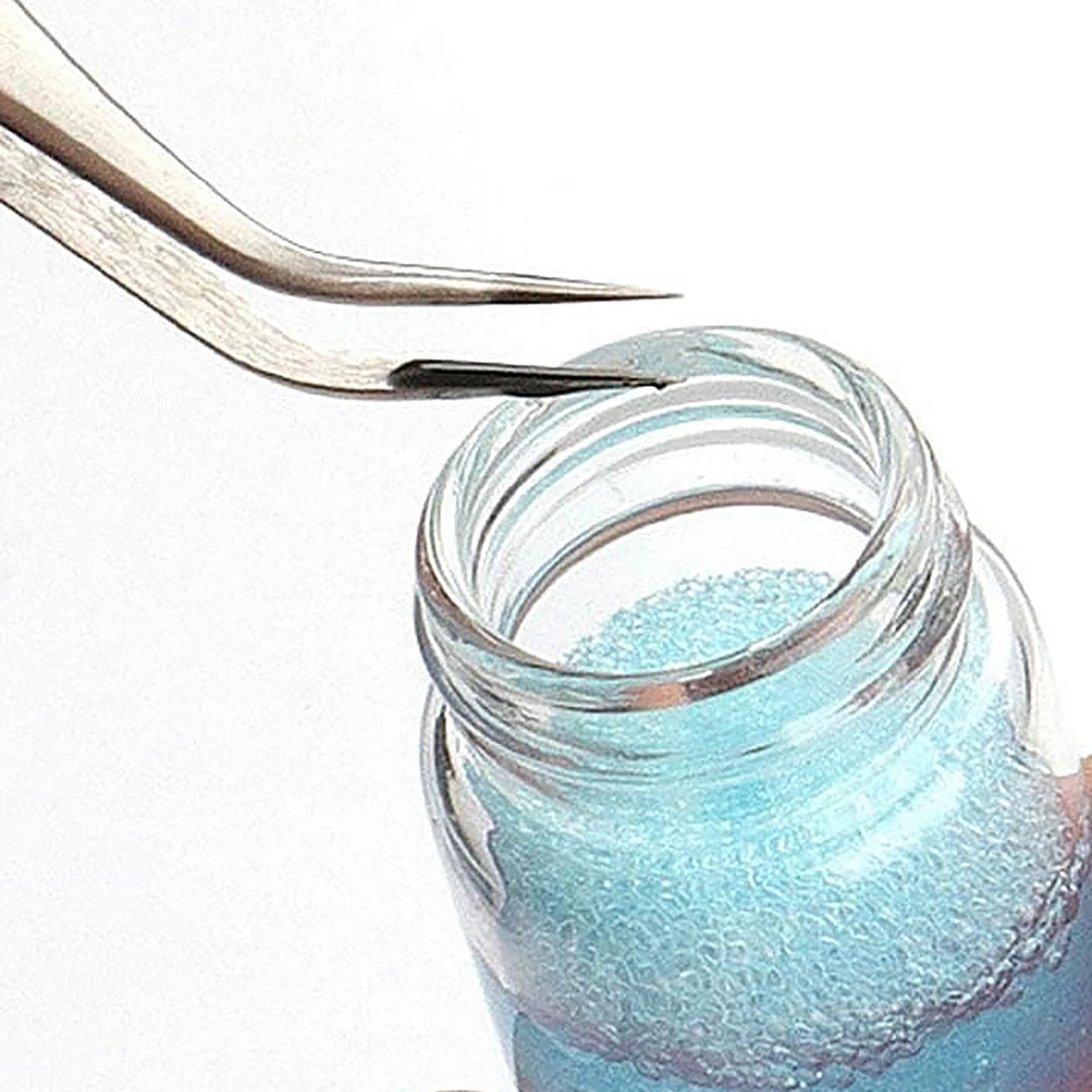Instant Tweezer Clean